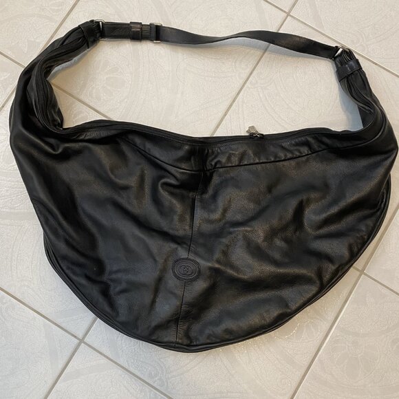 Gucci Genuine Leather HOBO Shoulder Bag - Picture 5 of 10
